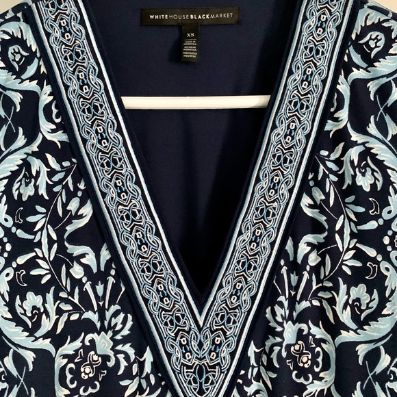 White House Black Market Embroidered V Neck Shift Dress Size XS (NWOT, Like New) - Picture 4 of 8